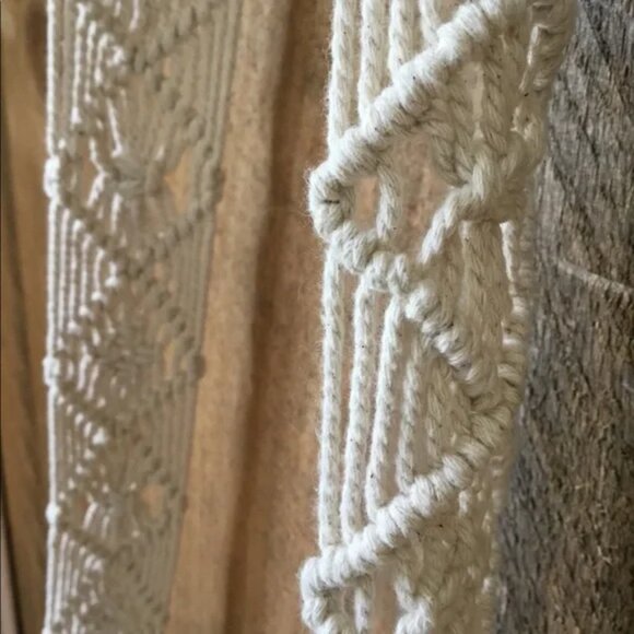 STUNNING ALEX MAX BOHO FRINGE ROUND CROSSBODY BAG - BEADED AZTEC DESIGN - BNWOT - Picture 3 of 8